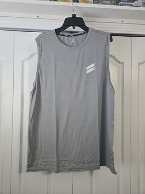 Hurley Gray Men's Sleeveless Athletic Tank with Subtle Logo